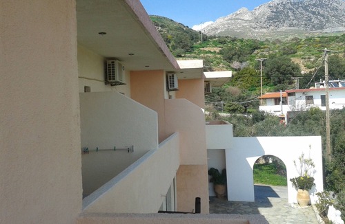 Kerames Apartment | Beautiful Castro Kerame apartment