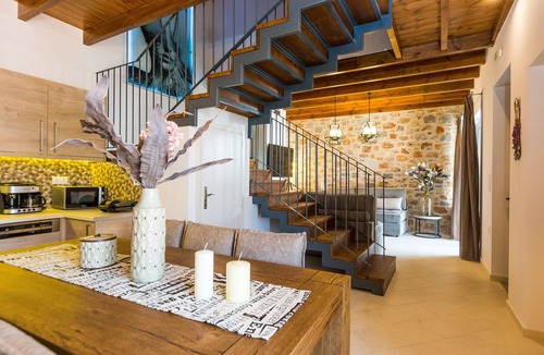 Saktouria Villa | Beautiful sea Views, Close to Clear Water Southern Beaches