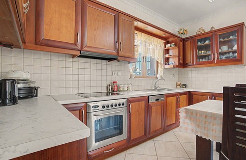 Kato Gouves Apartment | Beautiful Seaside Home with Garden in Gouves