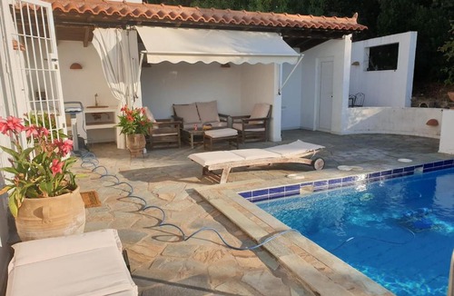 Lepreo Villa | Beautiful vacation home in Greece