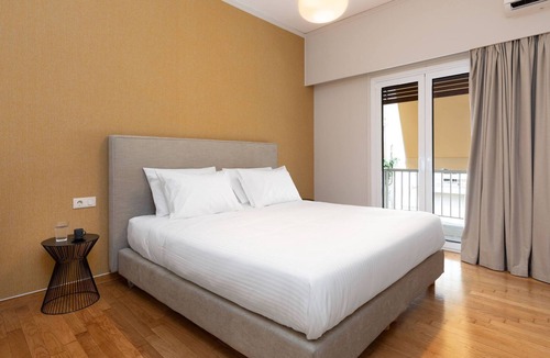 Kypseli Apartment | Beehive 2B in Athens