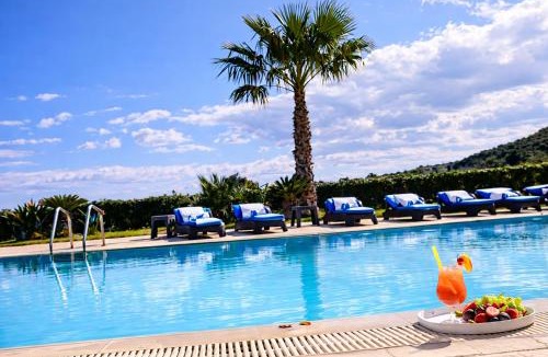 Kontos Villa | Bella Villa with Private Pool & Sea View Ideal for Groups