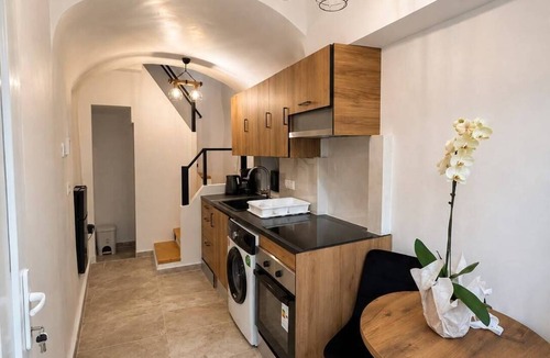 Episkopi Gonias Apartment | Black Lithos Residences