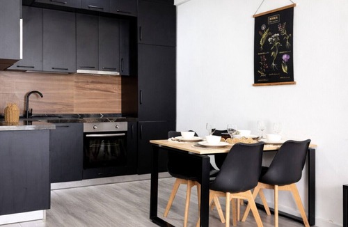 Durres Apartment | Black Pearl Apartment by Tok