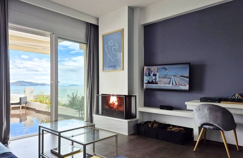 Mili Apartment | Blue Bay Suites
