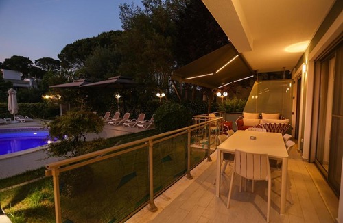 Ishem House | Blue Coast Villa -Perla Resort