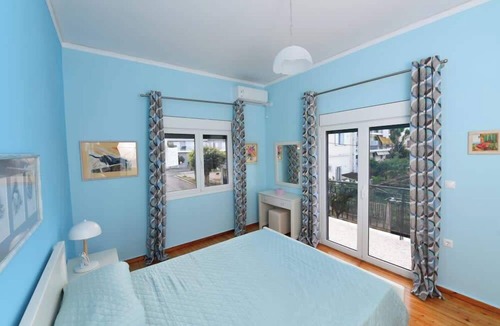 Kiparissia Apartment | Blue Cozy Home in Kyparissia, Fully Equipped Nest