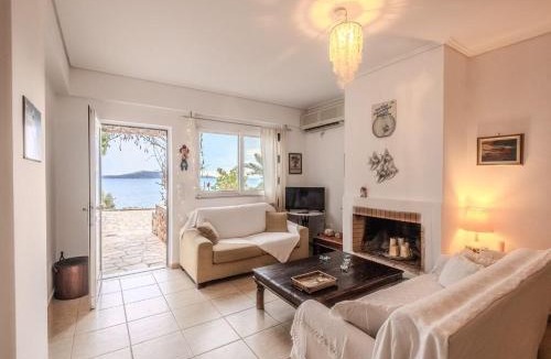 Karystos Apartment | Blue Horizon Retreat