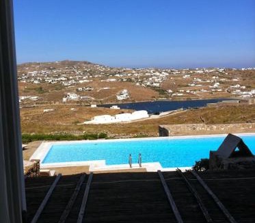Agios Ioannis House | Blue Island Maisonette with Sharing Pool