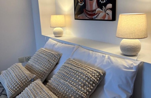 Perigiali House | Blue Moon Apartments