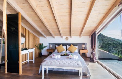 Spartylas Apartment | Blue sky loft by Corfuescapes