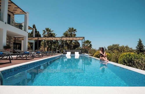 Georgioupolis Villa | Blue Skyline Magnificent Villa, By Hellocrete