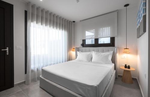 Nea Rodha Apartment | Blue Whisper Luxury Living Suites