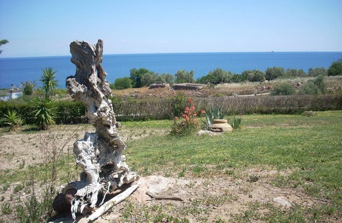 Agios Georgios House | Book your Relaxing Experience Now !