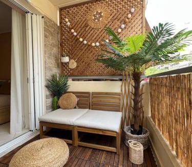 Nea Smirni Apartment | Boubous house