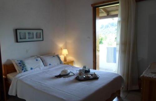 Sithonia Apartment | Bozelia Apartments