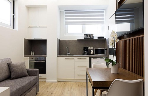 Athens City Centre Apartment | Brand new flat for 4 ppl next to Syntagma sq.