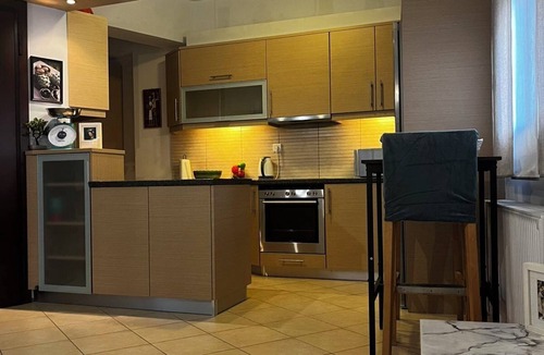 Piraeus Apartment | Bright & Elegant Apartment - Comfort & Style in Piraeus