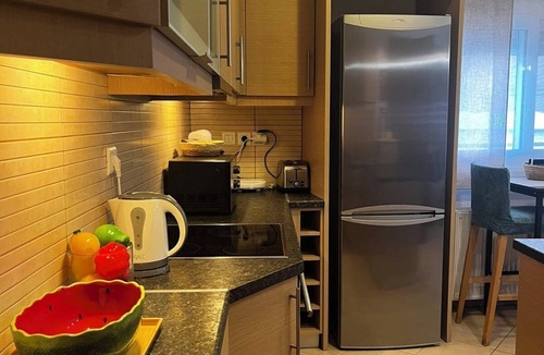 Piraeus Apartment | Bright & Elegant Apartment - Comfort & Style in Piraeus