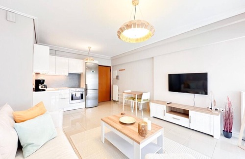 Alimos Apartment | Bright Modern 1BR · 4-min Walk to the Sea · Alimos Riviera