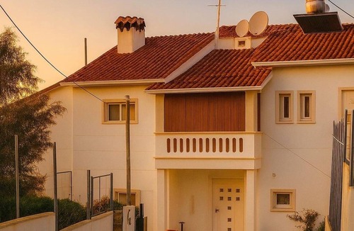 Chalcis House | Caecilia Lawrence Bio Sea Villa - Sleeps 12