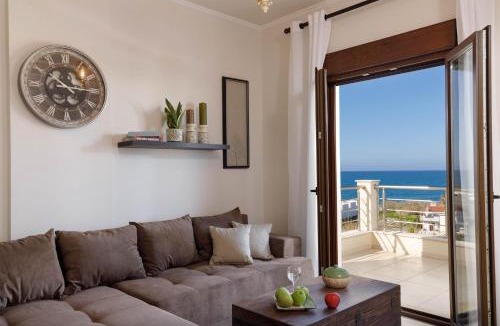 Sfakaki Apartment | Cafe Noir - Sea View Exclusive Maisonette
