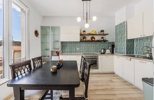 Tirana Apartment | Calm Haven | Modern 2BR Apartment by PikHost