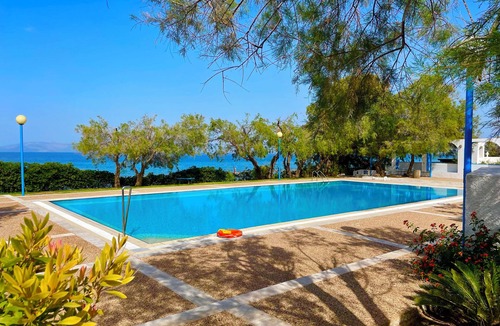 Mati Apartment | Captain Jack’s Seaside Villa