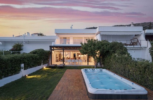 Kropia Villa | Casa Amalia, Bill & John Villas