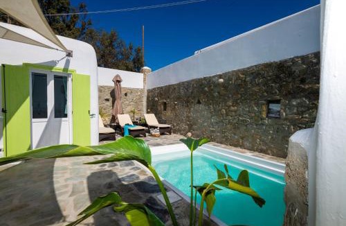 Plintri House | Casa Annaise Mykonos - Cycladic Gem with Heated Pool & Jacuzzi