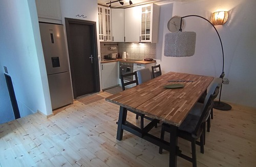 Skiathos Town Apartment | Casa di Lia, stylish apartment in the center