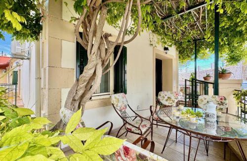 Esperion Villa | Casa Dolce with private plunge pool by DadoVillas