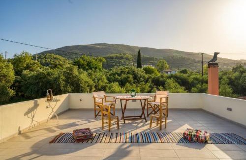 Lithakia House | Casa Regina - 5min to Beach - Peaceful Retreat