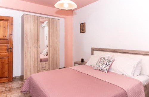 Meso Gerakari House | Castle House - 5' Drive to the Beach