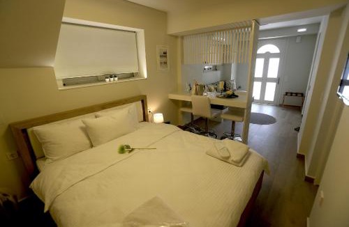 Chios Town Apartment | Central Luxury Flat 1