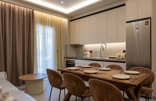Yenion Apartment | Central Luxury Jacuzzi