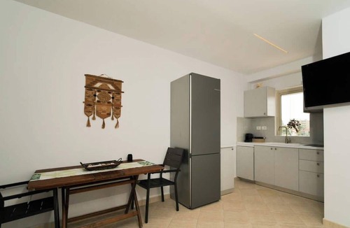 Himare Apartment | Central sunset view #2