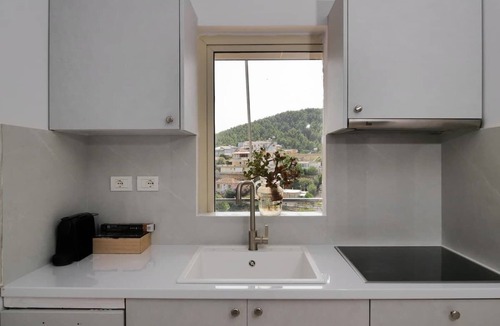 Himare Apartment | Central sunset view #2