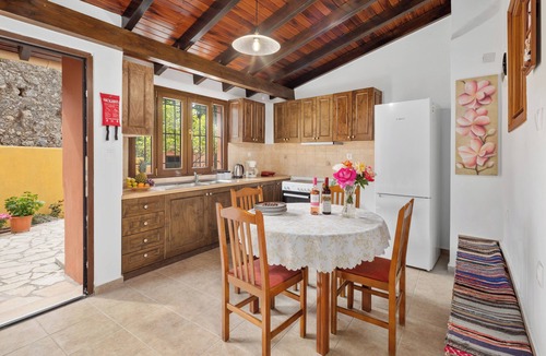 Kouramades Villa | Charming Villa in a traditional village, 3 km from the beach of Agios Gordios
