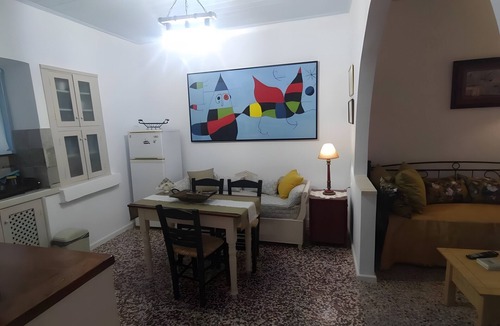 Skala Apartment | Chrisi's and Jasmin's House – Traditional Stone Home in Patmos Near the Port