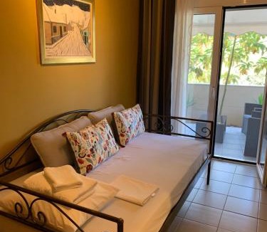 Kokkini Chani Apartment | Christi Apartments A&Β