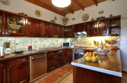 Dassia Cottage | Christiana's Home next to Dassia Beach