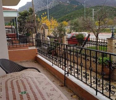 Mavromati House | Chrysoula's home -koziakas- PYLI
