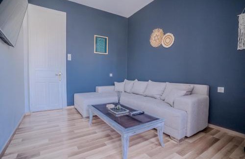 Chios Town Apartment | City Apartment Home