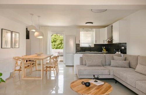 Argostoli Town Apartment | COBI Maisonette