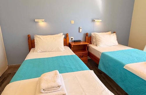 Benitses Apartment | Corfu Sunflower Apartments