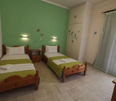 Benitses Apartment | Corfu Sunflower Apartments
