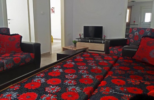 Agia Triada Apartment | Cozy ground floor apartment - up to 5