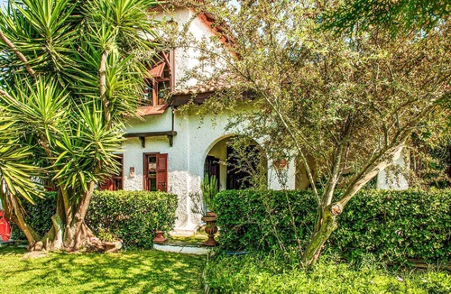 Schinias House | Cozy home in Marathons with private swimming pool, can be inside or outside