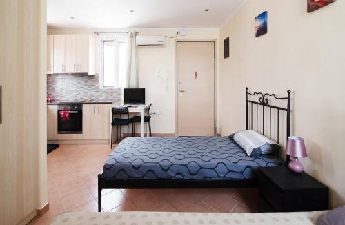 Aigaleo Apartment | Cozy loft in the western suburbs of Athens!